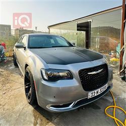 کرایسلەر 300